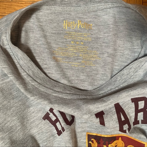 Harry Potter Gryffindor Grey and Maroon Long Sleeved Cropped Tee - Picture 7 of 8